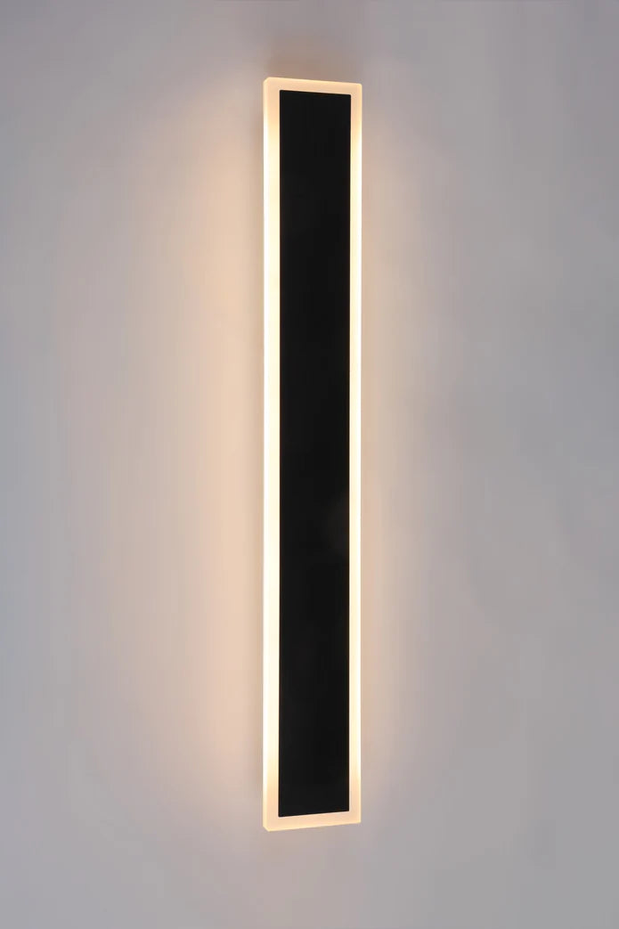 10w linear Integrated LED Indoor & Outdoor Wall Light in Black, Model LX-Lin60S