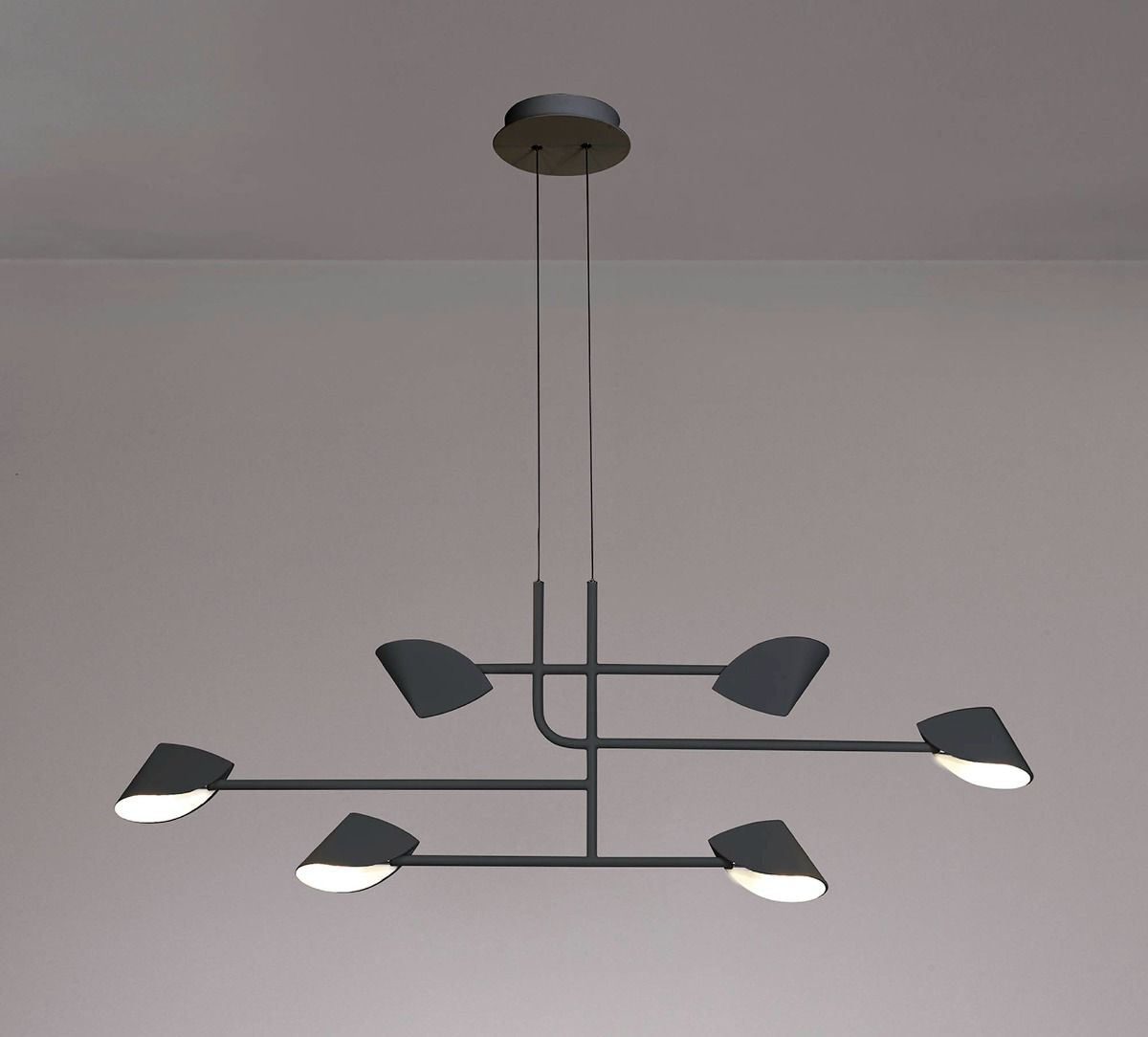 MAN/M7579 Mantra Capuccina 6 Light Linear Pendant Black